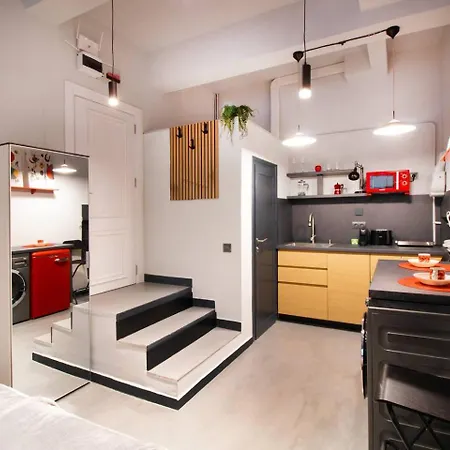 Near Ndk - Washer&dryer - Fast Wi-fi - Kitchenette Appartamento Sofia